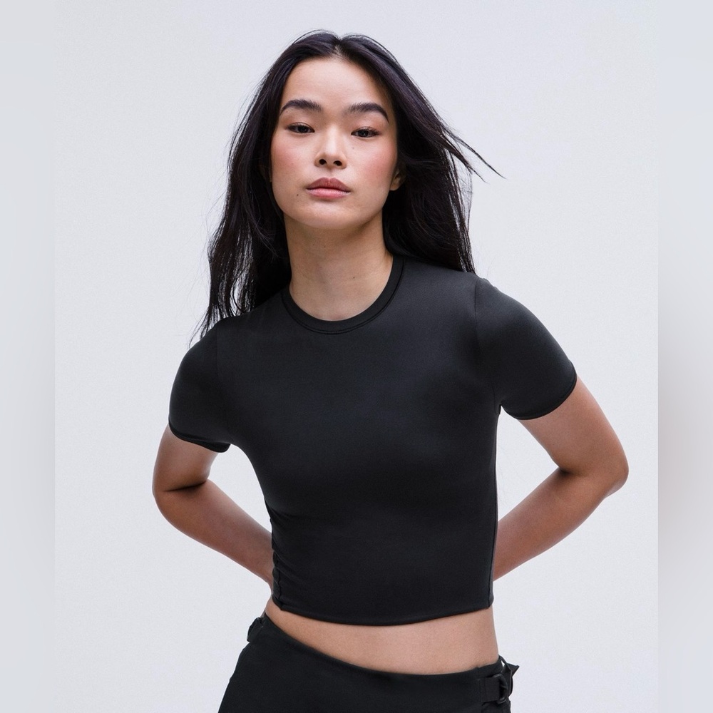 lululemon wundermost ultra soft nulu cropped crewneck tshirt size M